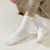 Breathable Bamboo Fiber Cotton Socks Men’s Crew Socks Anti Odor Mid Calf for Spring Autumn