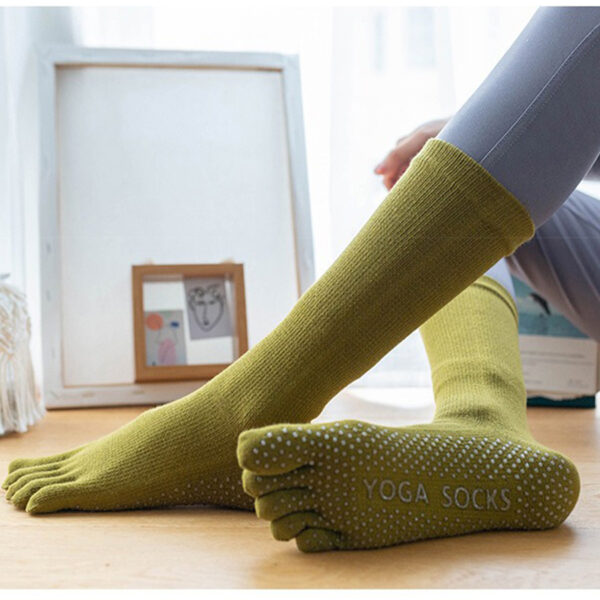 Non Slip Grip Yoga Socks Women Mid Calf Toe Separator Pilates Socks Autumn Winter Workout Socks