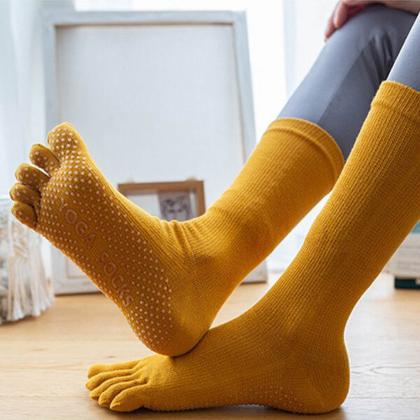 Non Slip Grip Yoga Socks Women Mid Calf Toe Separator Pilates Socks Autumn Winter Workout Socks