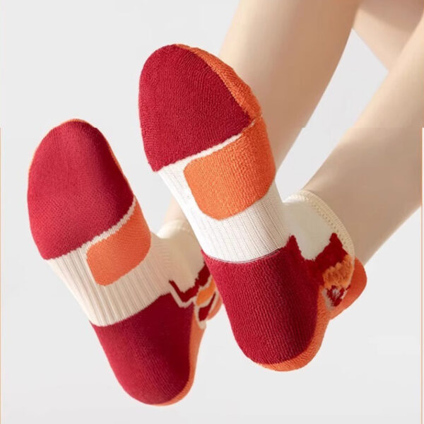 Women’s Ankle Sports Socks Summer Thick Terry Sole Breathable Sweat Wicking Running Basketball Socks