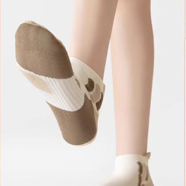 Women’s Ankle Sports Socks Summer Thick Terry Sole Breathable Sweat Wicking Running Basketball Socks