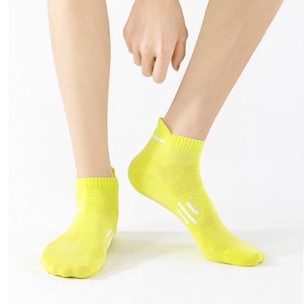 Summer Men’s Cotton Sports Socks Low Cut Sweat Absorbing Anti Odor Running Marathon Basketball Socks Bulk
