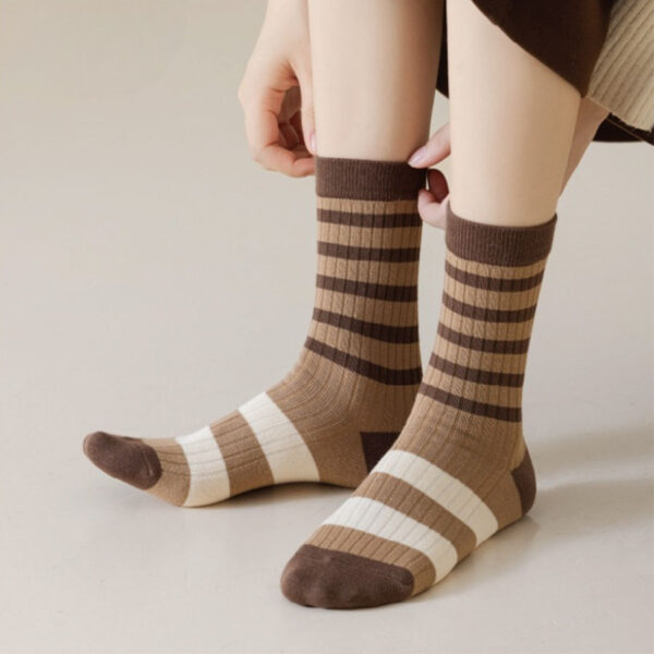 New Maillard Style Slouch Socks Women Autumn Winter Striped Brown Seamless Long Tube Casual Versatile Socks
