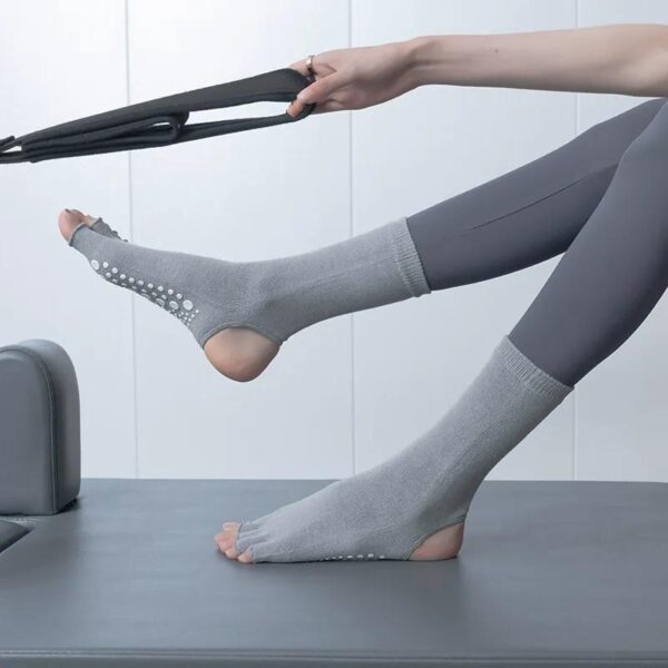 Open Toe Heel Yoga Socks Women Mid Calf Cotton Non Slip Pilates Socks Grip Training Floor Socks