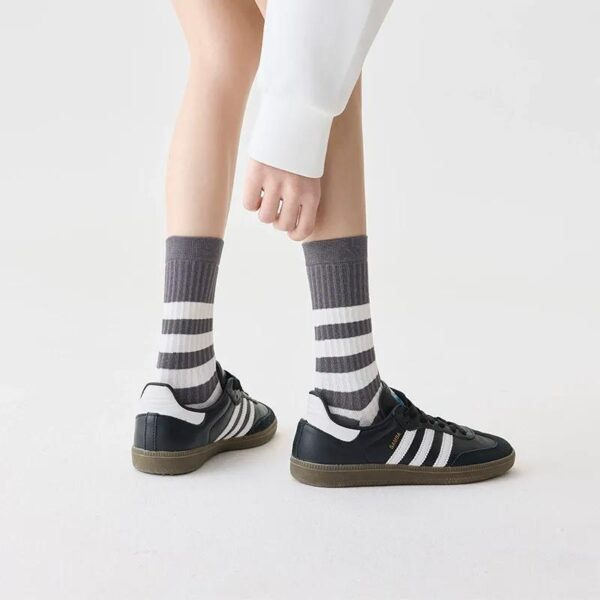 Striped Cotton High Tube Socks Women Breathable Sweat Wicking Long Socks College Style Spring Autumn