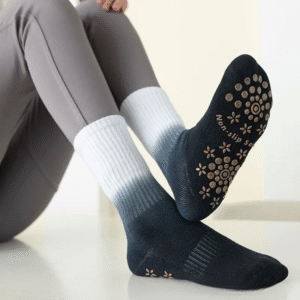 Fashion Tie Dye Socks Women Gradient Color Mid Calf Non Slip Casual Street Dance Yoga Socks